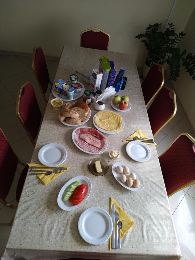 Gosciniec W Ogrodzie Daire Brusy Dış mekan fotoğraf